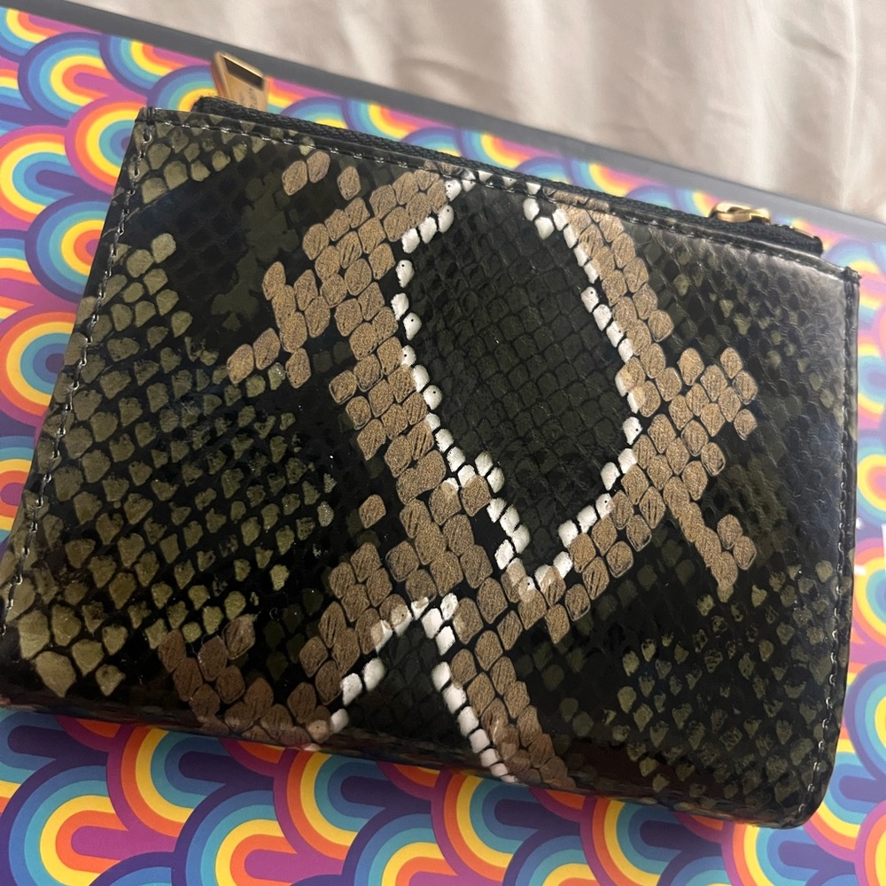 Kurt Geiger Snake Print Wallet - Picture 3 of 6